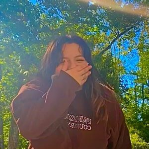 Meet your Posher, Delaney